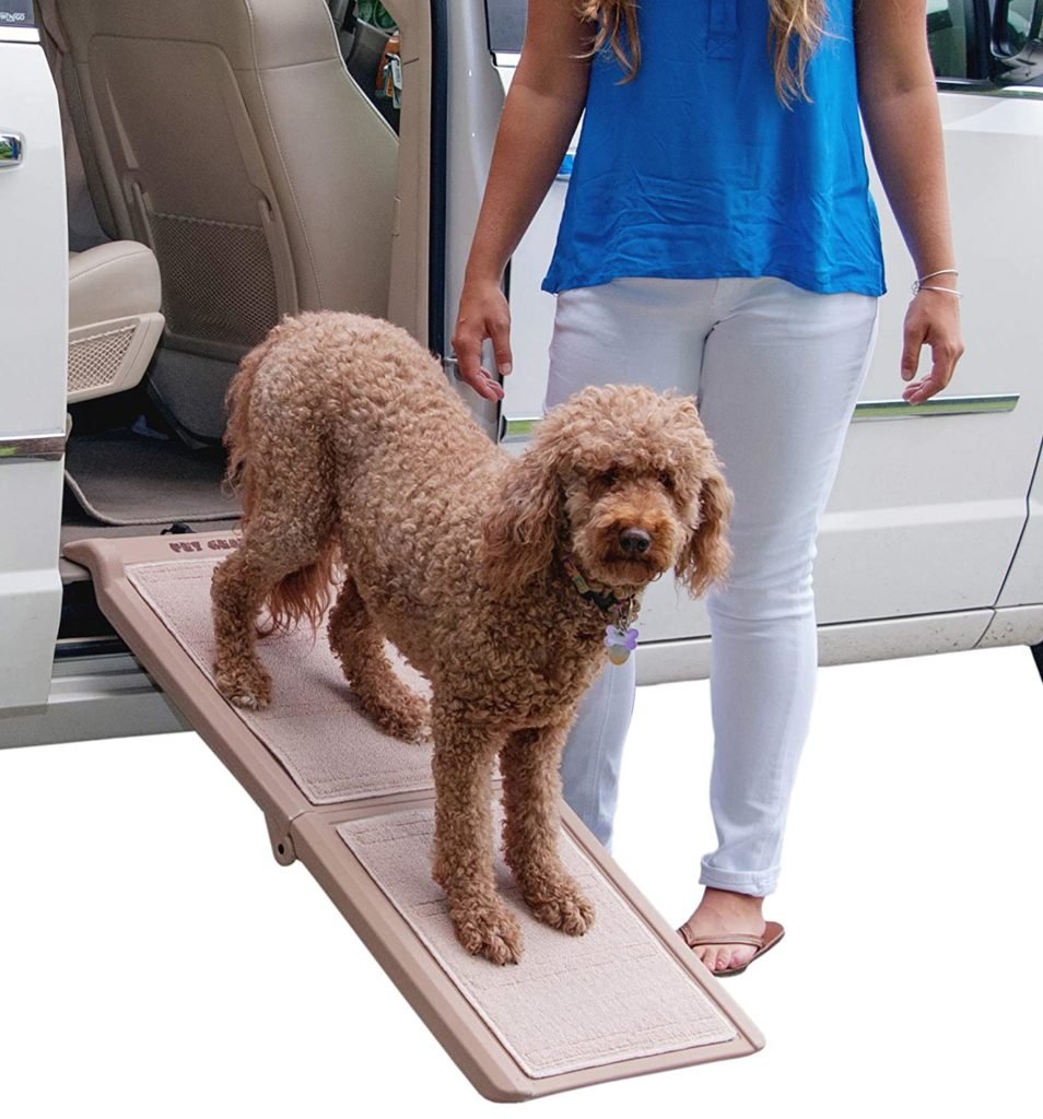 Pet Gear Travel Lite Bi-Fold Ramp for Cats/Dogs, Lightweight/Portable, Safety Tether Included, Rubber Grippers for Stability