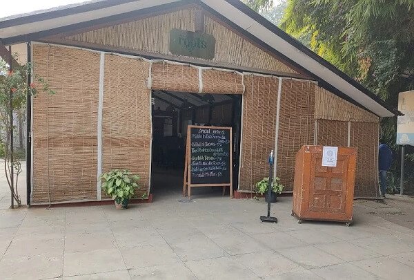 Roots Cafe - Pet-Friendly Hotel in Delhi