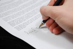 Legal Requirements and Regulations for buying a pet in UK